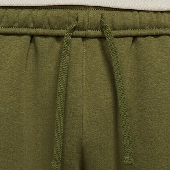 Men's Nike Sportswear Shorts - Picture 12 of 13